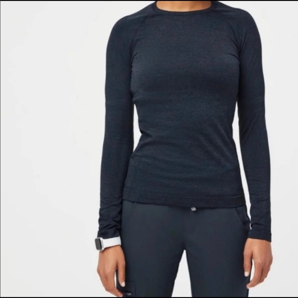 New figs scrubs dark harbor salta top XS